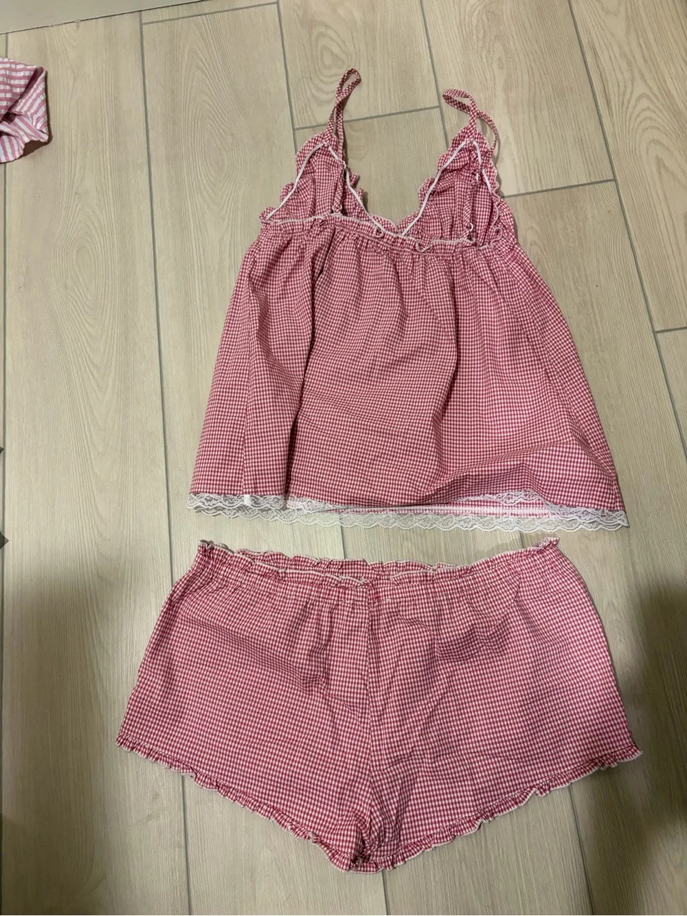 Brandy Melville Red Gingham Lace-Trim Pajama Set - Picture 5 of 6